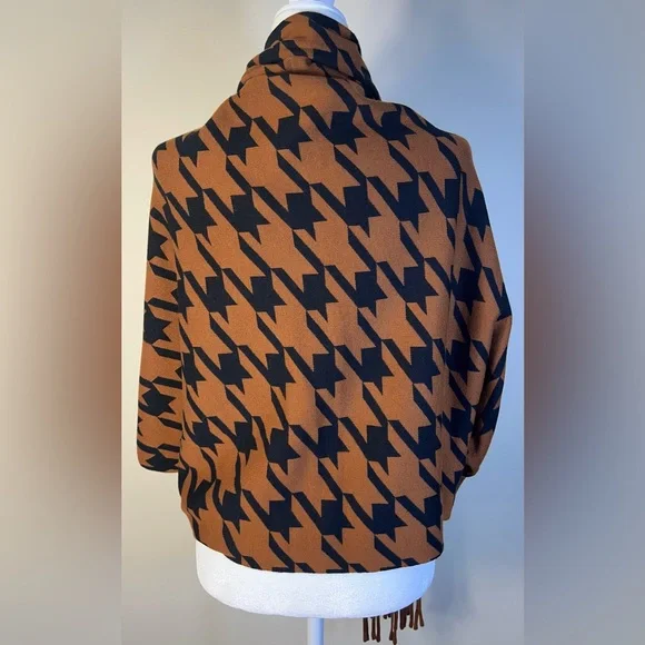 Soia & Kyo Miku Brown and Black Houndstooth Women's Scarf Wrap Coat, O/S, NWT